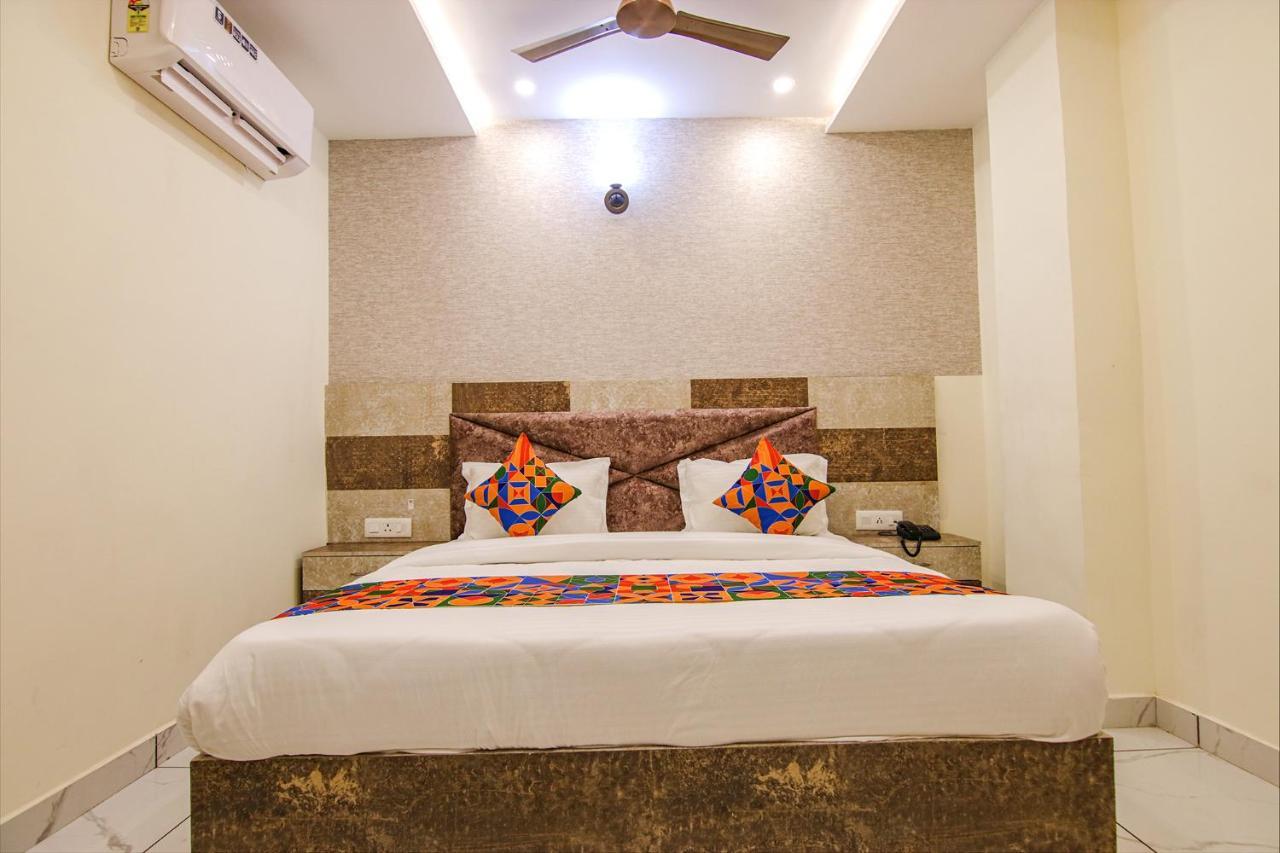 Fabhotel Meridian Inn Mohali Exterior photo