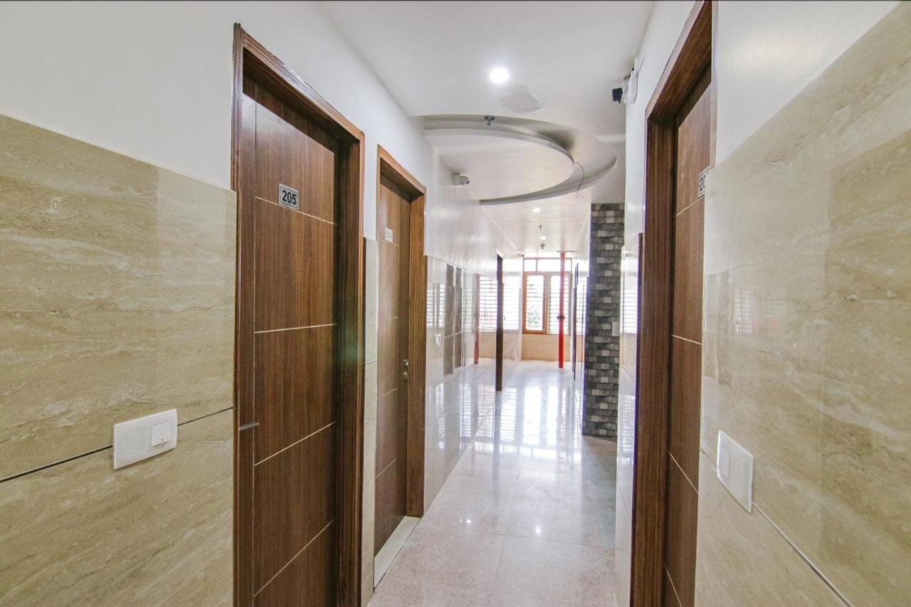 Fabhotel Meridian Inn Mohali Exterior photo