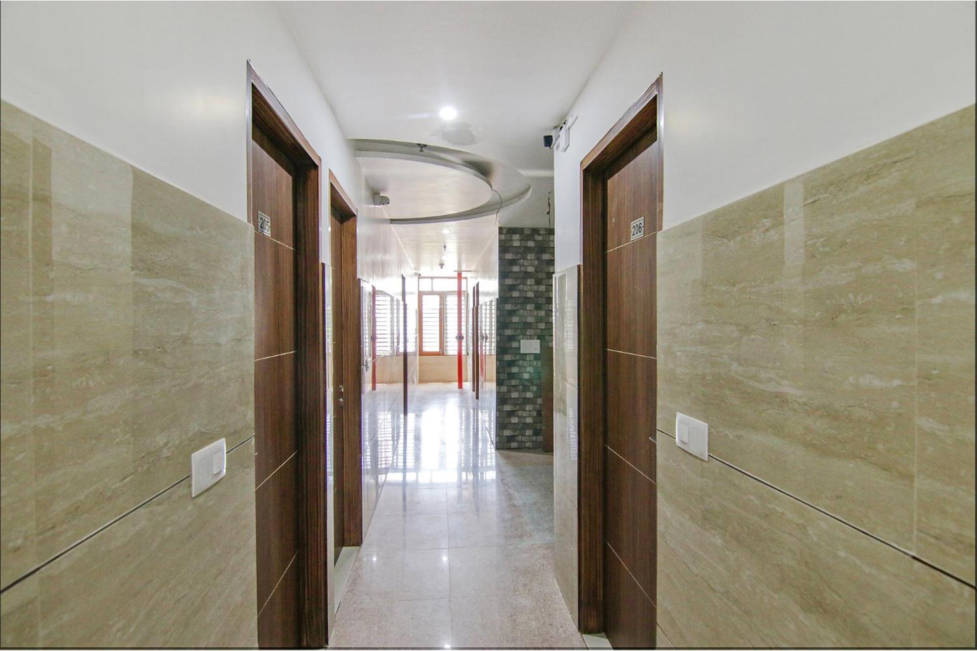 Fabhotel Meridian Inn Mohali Exterior photo